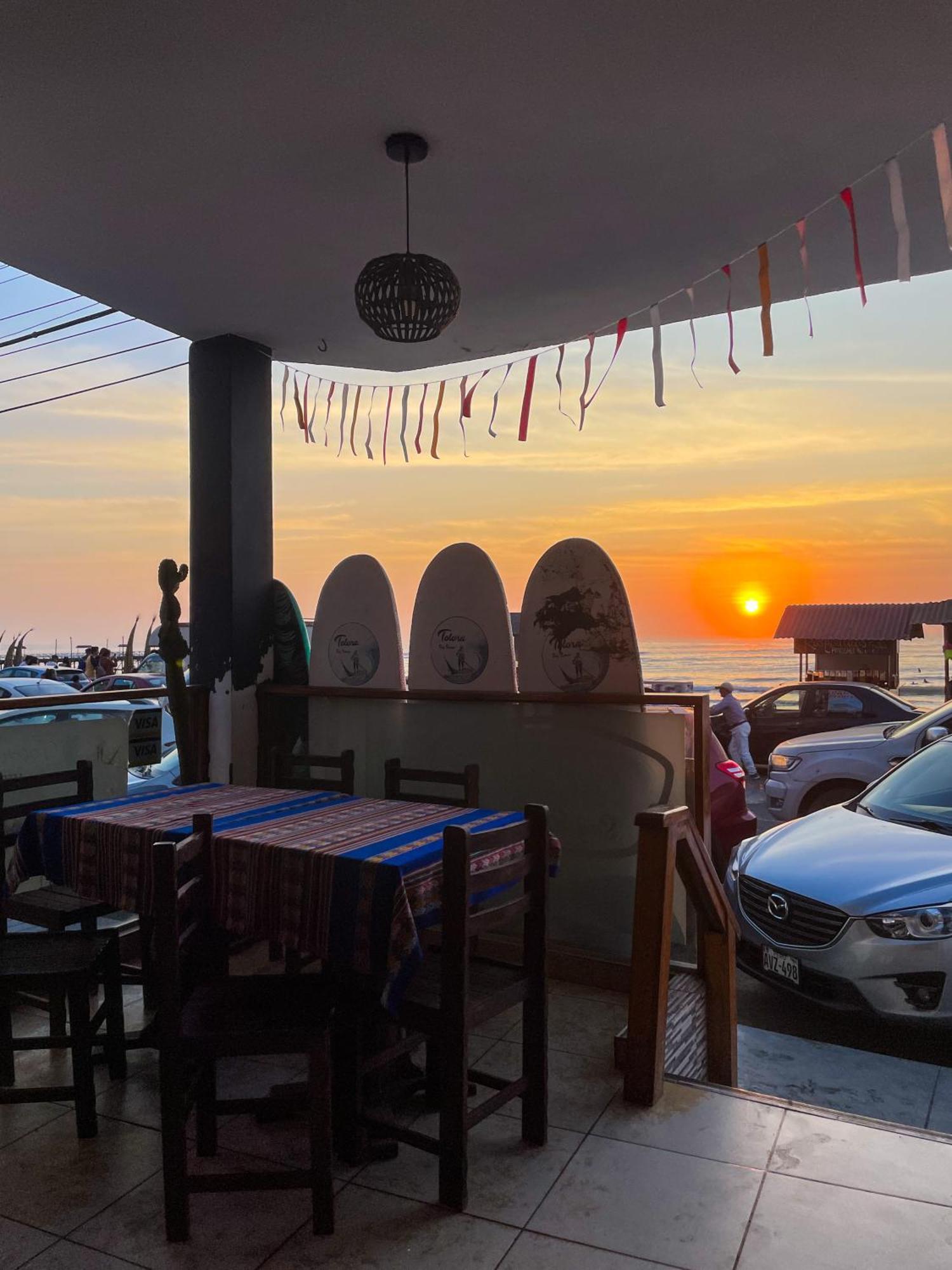 Totora Surf Hostel Huanchaco Exterior foto