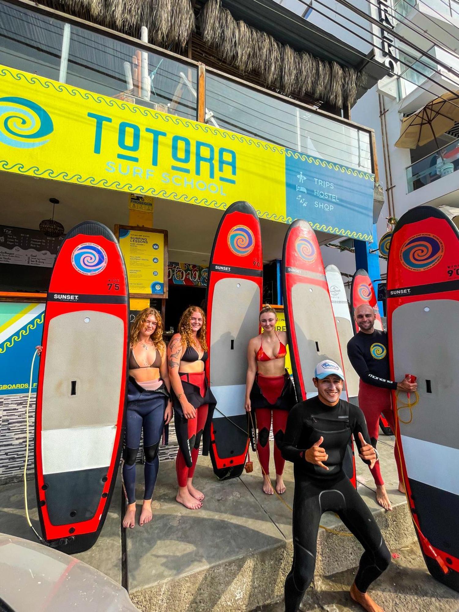Totora Surf Hostel Huanchaco Exterior foto