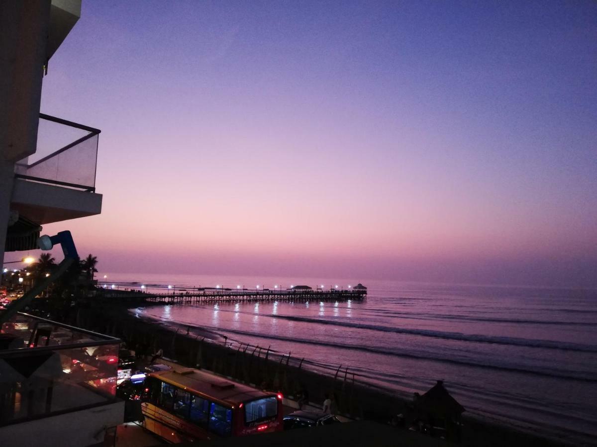 Totora Surf Hostel Huanchaco Exterior foto
